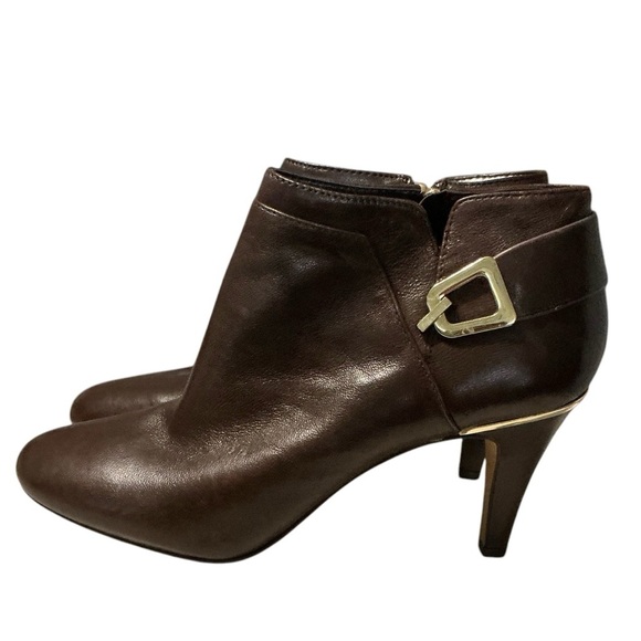 Vince Camuto leather boots size 9 brown - Picture 1 of 7